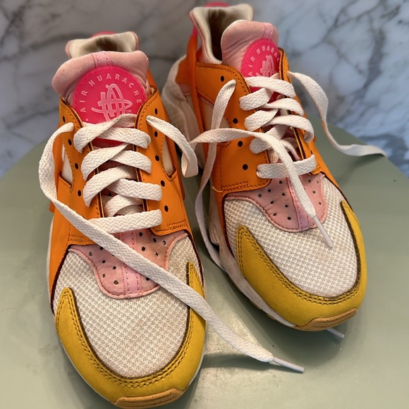 Nike Air Huarache - Picture 4 of 4